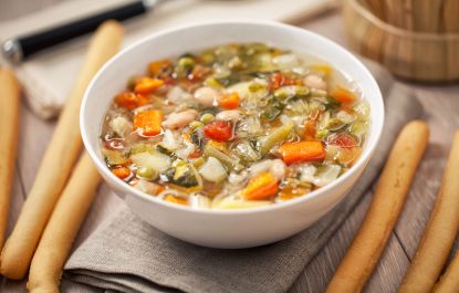 Lees meer over het artikel Rainbow Veggie Soup